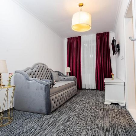 Apartament Carolyne Bistriţa 외부 사진