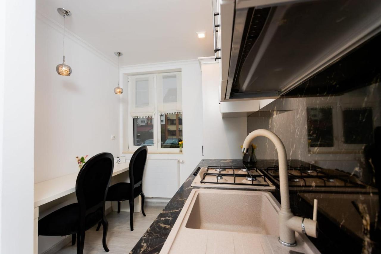 Apartament Carolyne Bistriţa 외부 사진